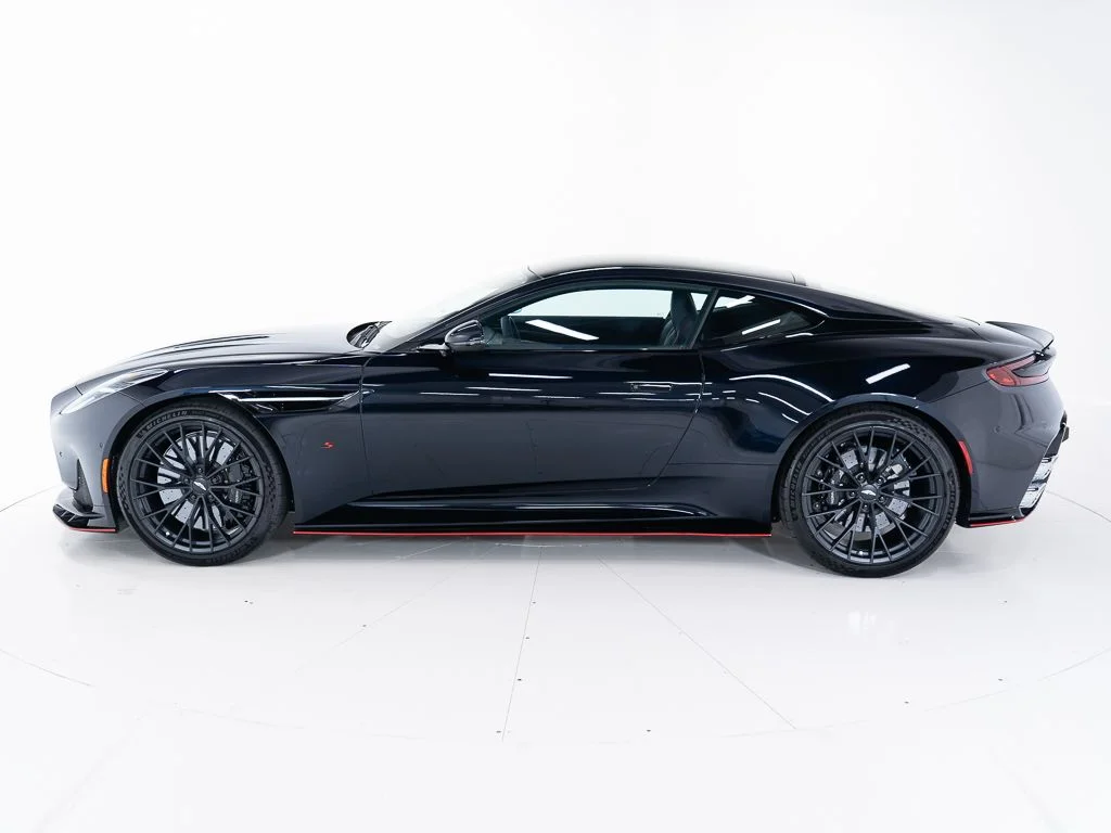 New 2026 Ultramarine Black w/Lower Livery in Rosso Corso Aston Martin S image 2