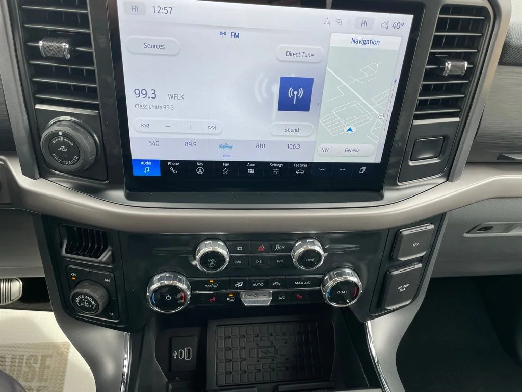 2025 Ford F-150 XLT - Photo 40