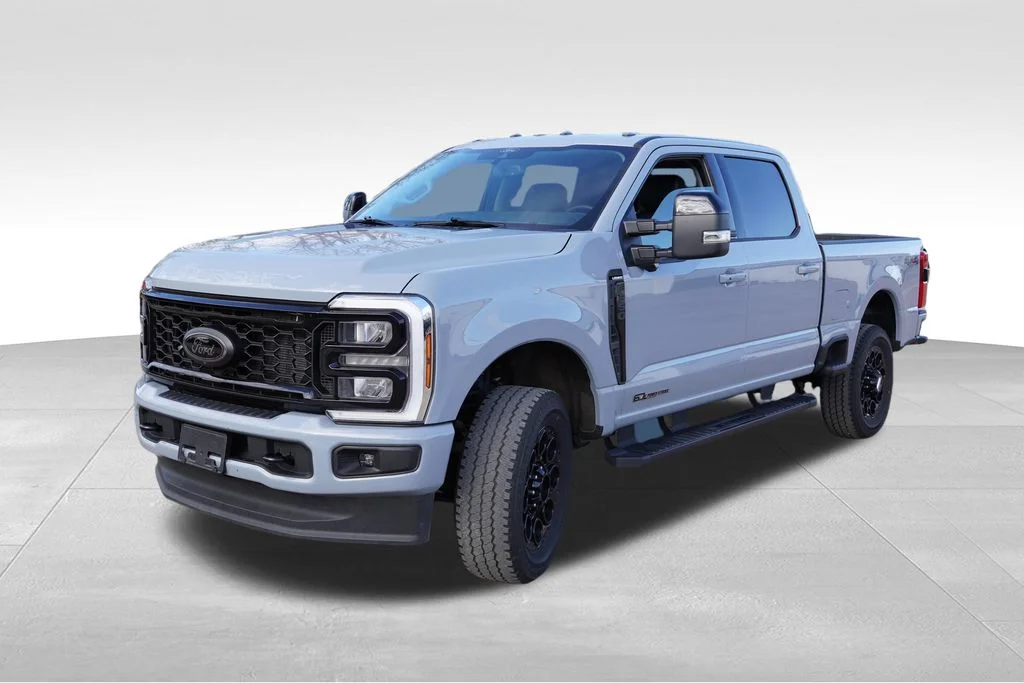 Used 2025 Gray Ford Lariat image 11