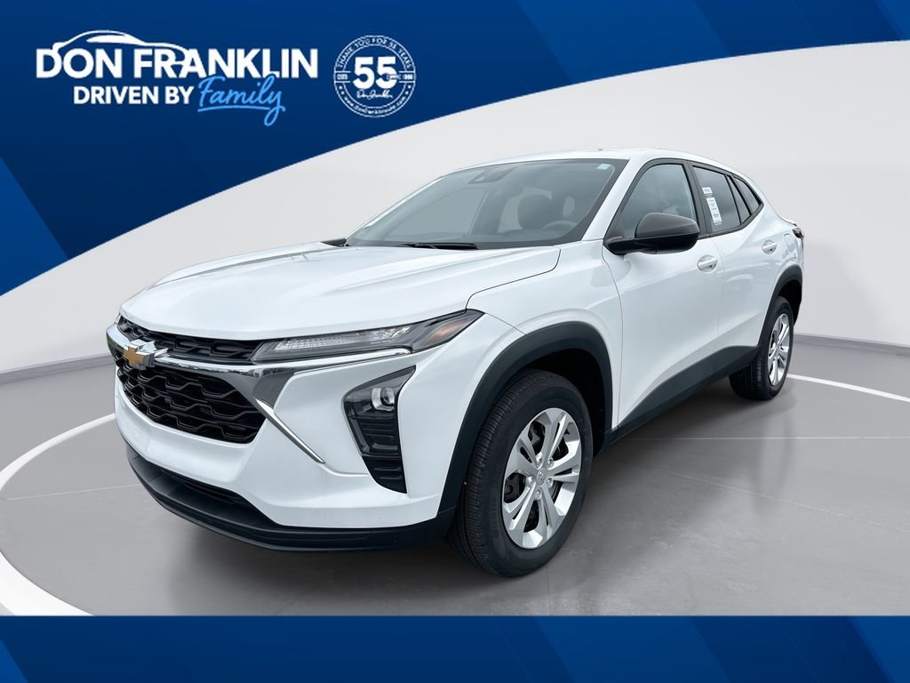 2024 Chevrolet Trax LS's photo