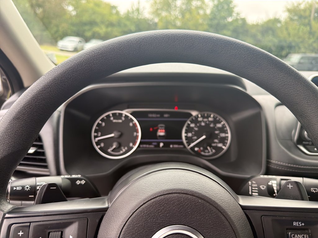 Used 2024 Blue Nissan SV image 18