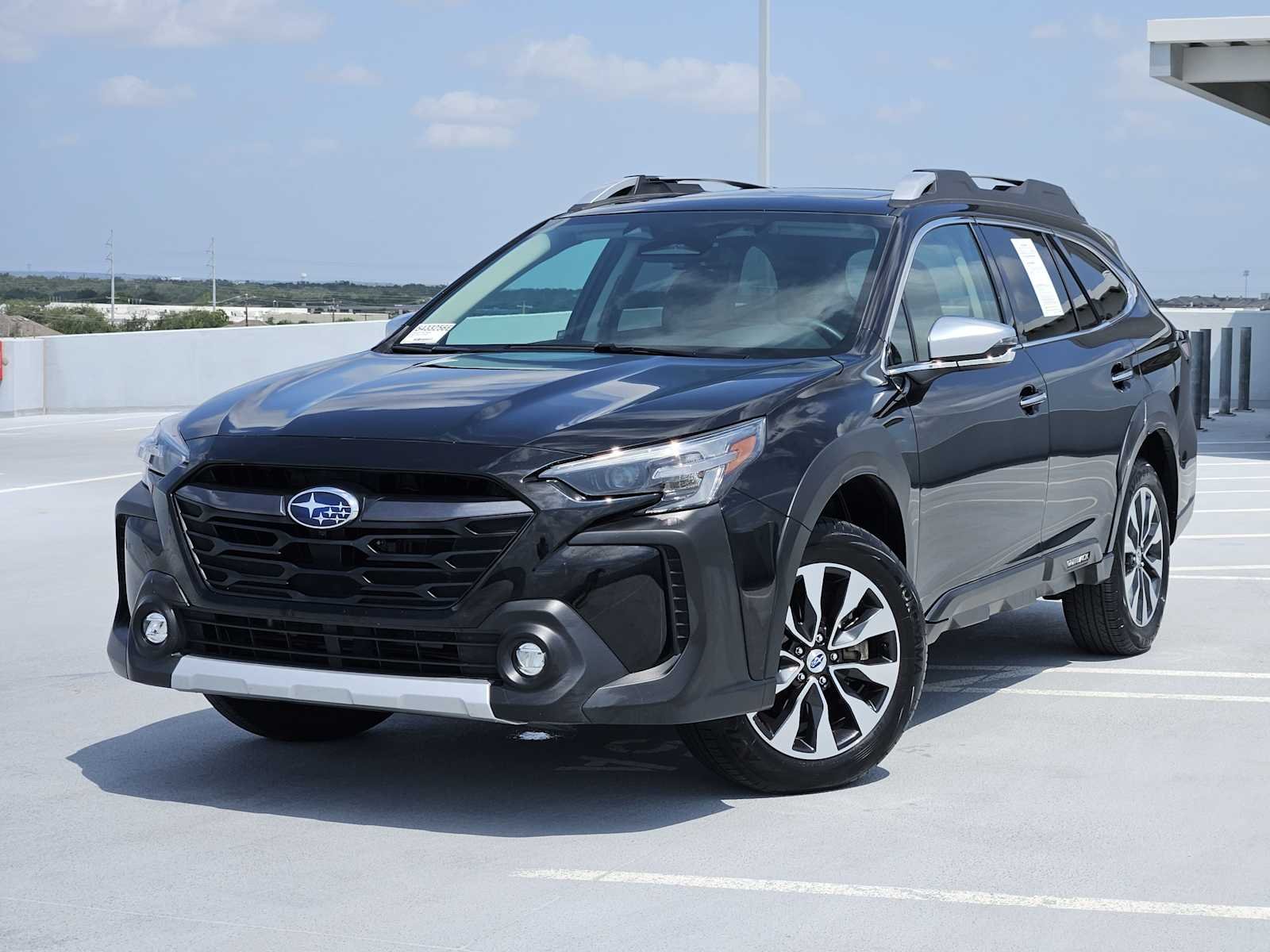 Pre-Owned 2024 Outback