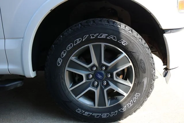 Used 2016 White Ford XLT image 51