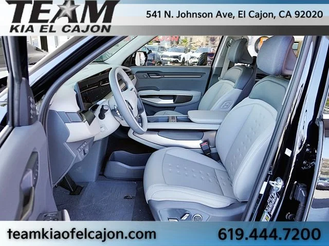 New 2026 Black Kia Wind image 18
