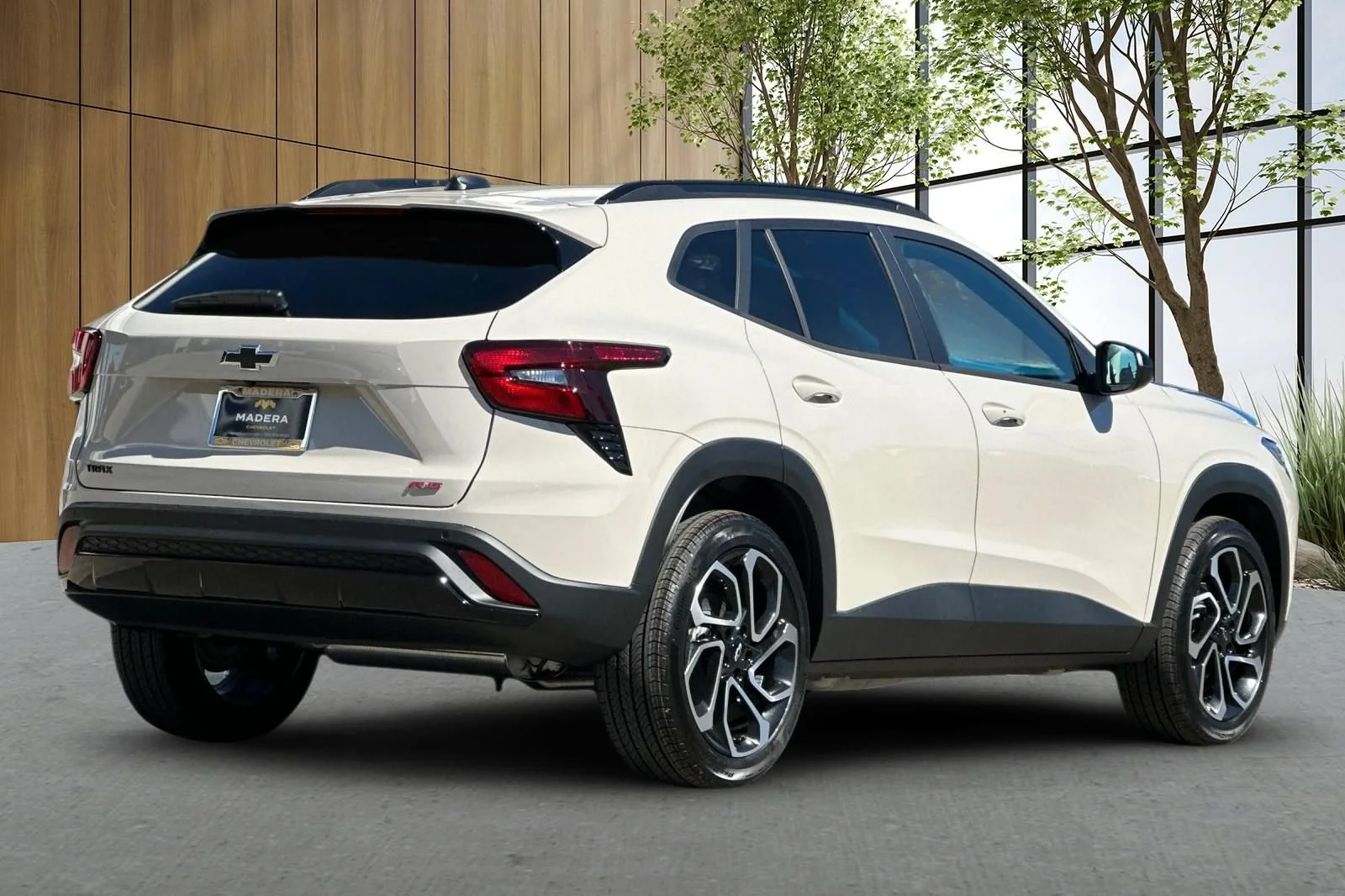 New 2026 White Sands Chevrolet 2RS image 4