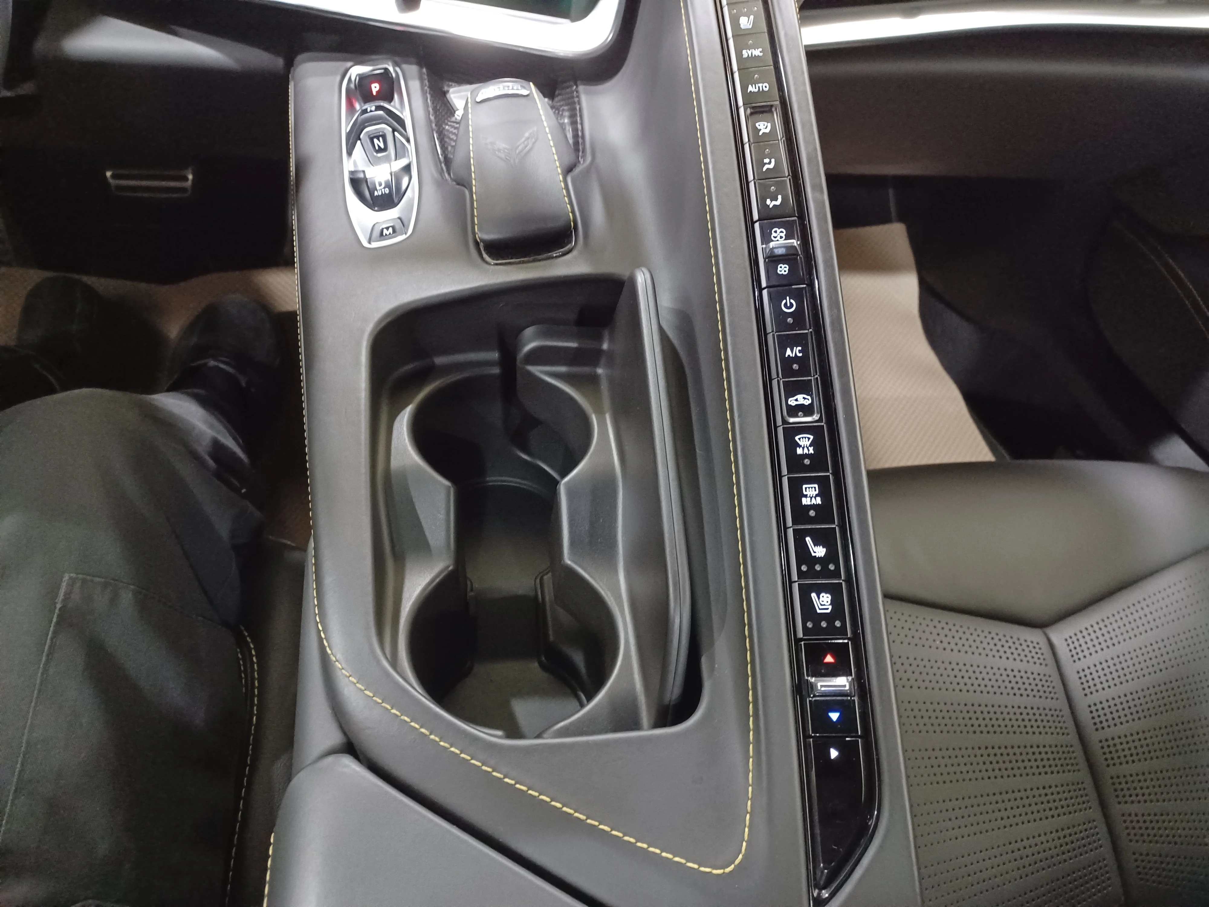 Used 2021 Accelerate Yellow Metallic Chevrolet Stingray Convertible 3LT*495HP!! | 6.2L V8 | Power Roof | Nav | Cooled Leather | Htd Wheel | Bose image 14