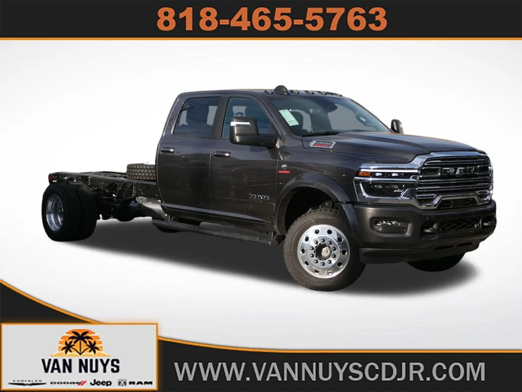 2026 RAM 5500 Big Horn 4X4 Crew Cab DRW 197" WB's photo