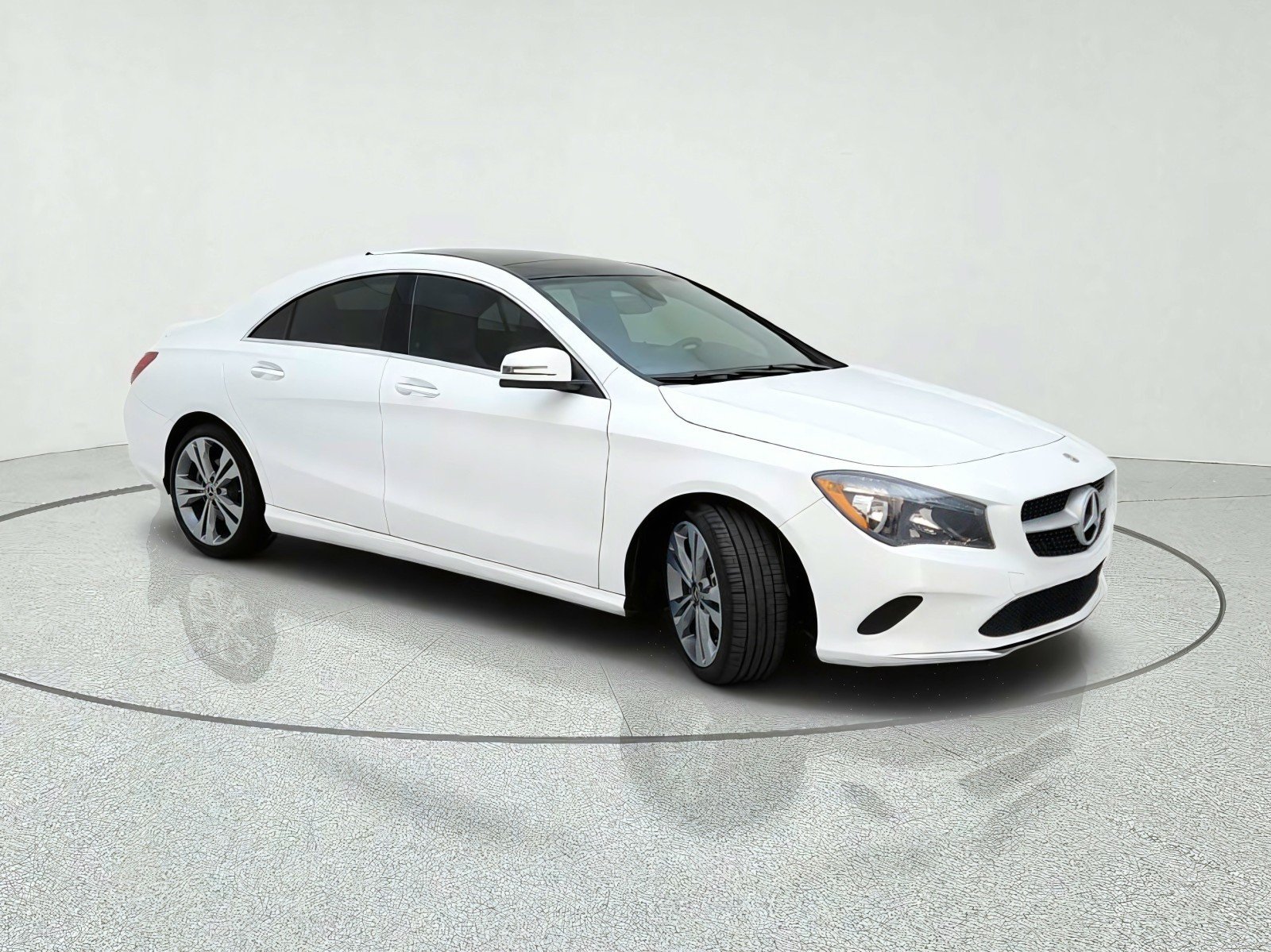 Used 2019 Polar White Mercedes-Benz CLA 250 image 5