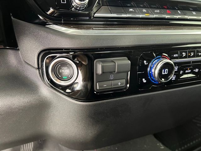 New 2026 Sterling Metallic GMC Elevation image 24