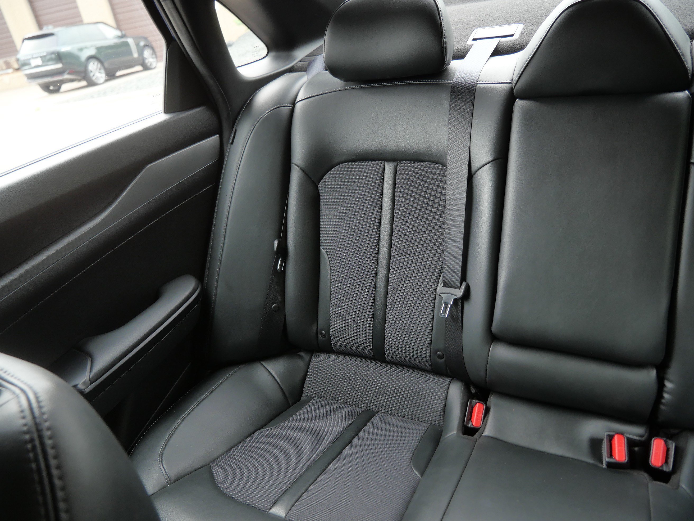 Used 2022 Sapphire Blue Kia GT-Line image 12
