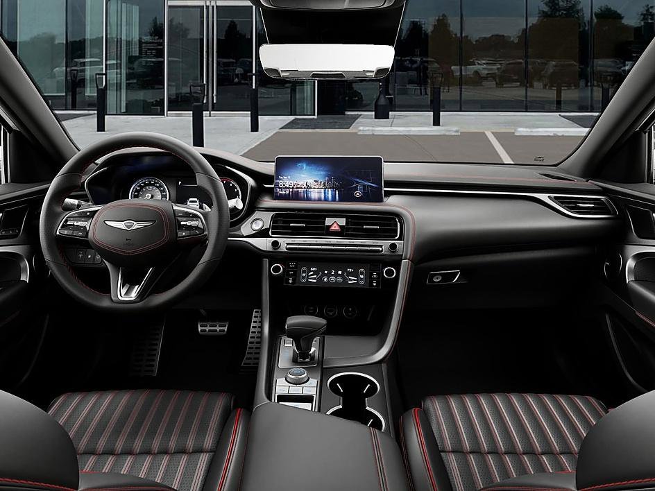 New 2026 Uyuni White Genesis 3.3T Sport Prestige image 11