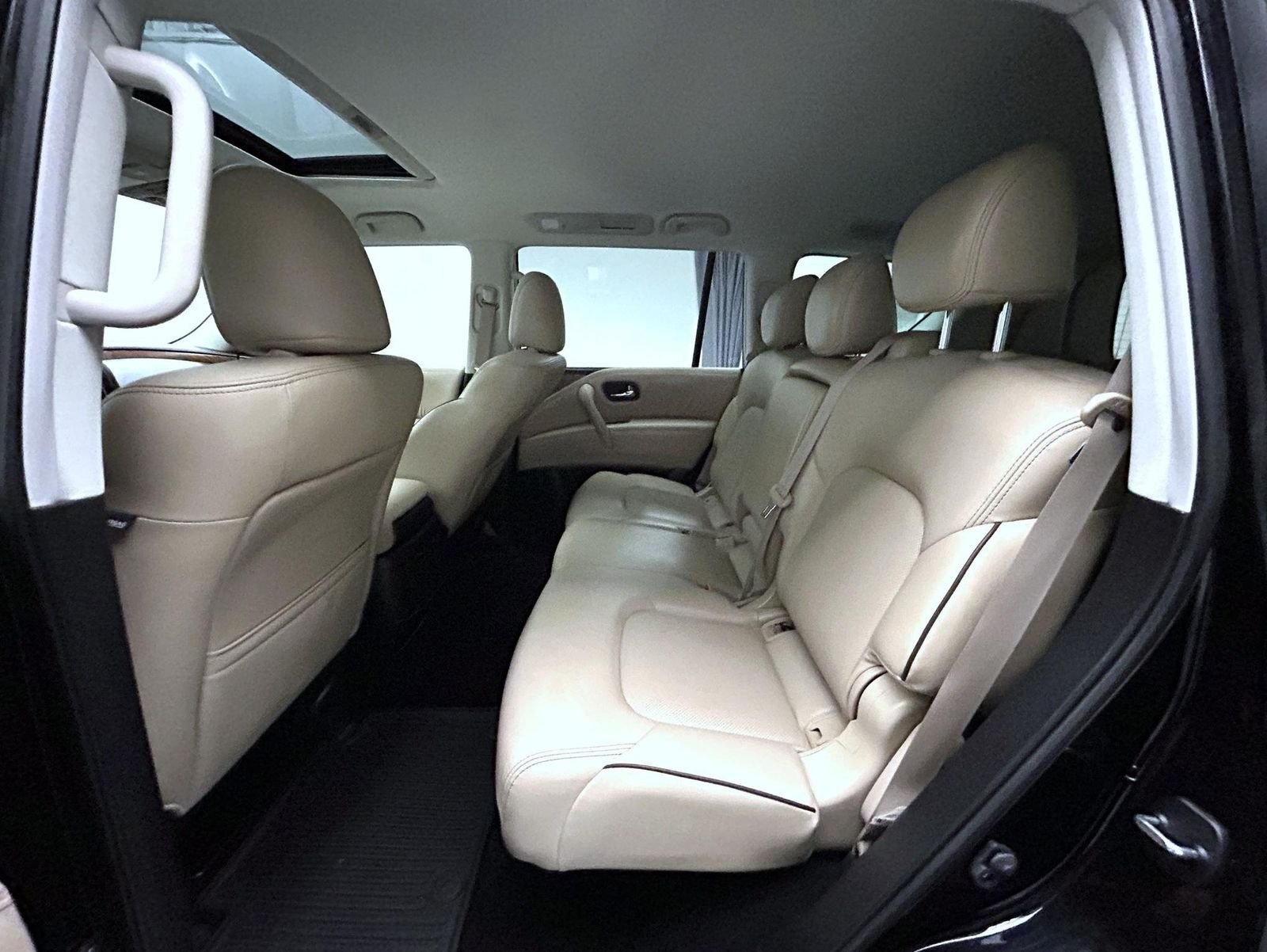 Used 2023 Black Nissan SL image 19