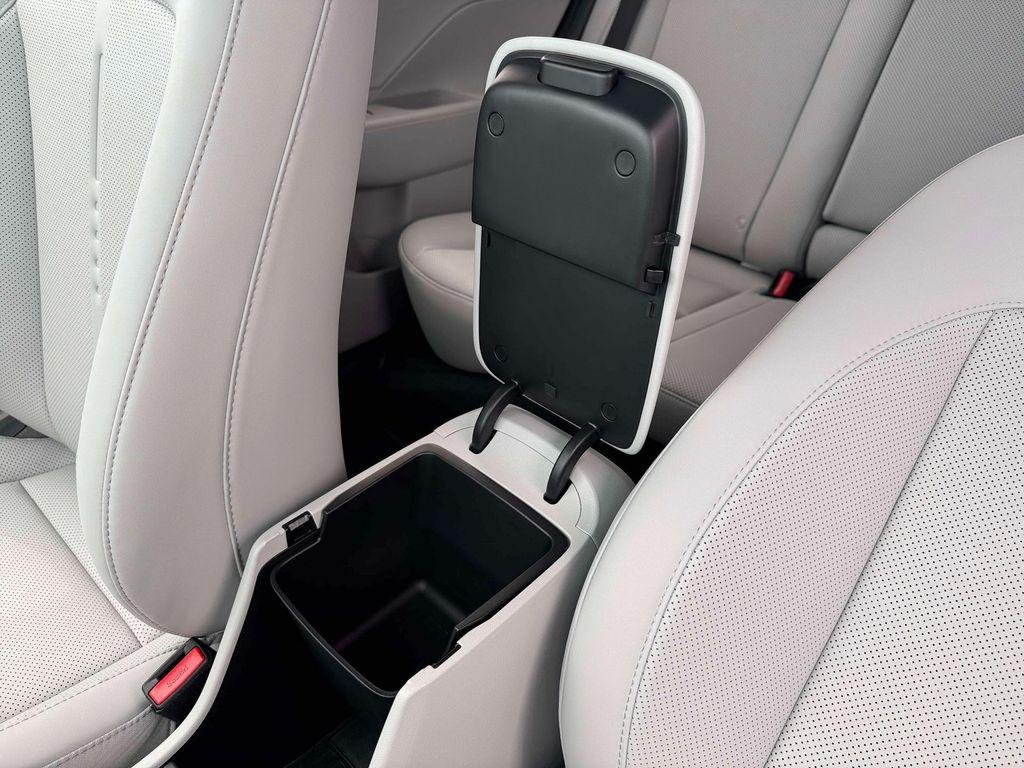 New 2026 Green Hyundai SEL Premium AWD image 19