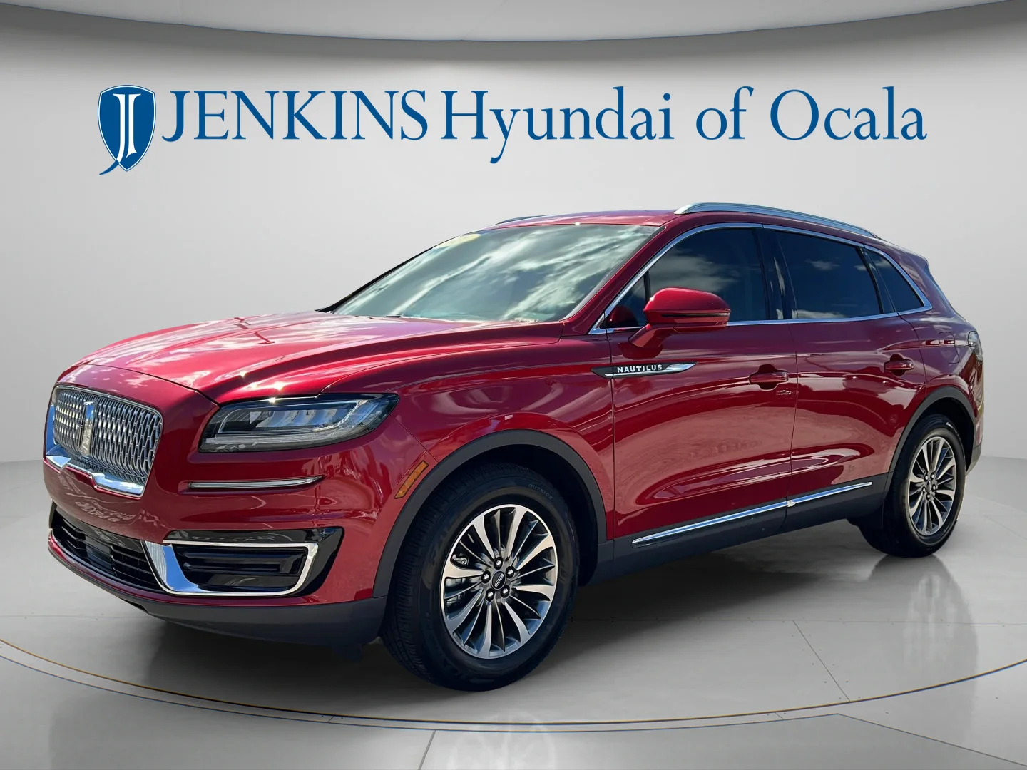Used 2020 Red Lincoln Standard image 7