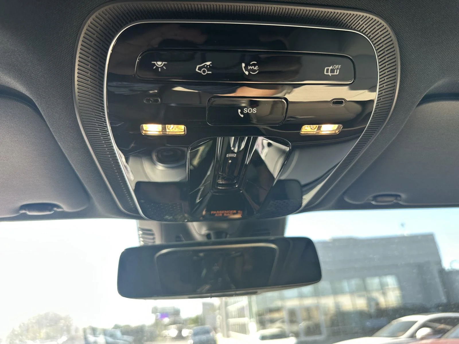 Used 2023 Polar White Mercedes-Benz GLC 300 image 36