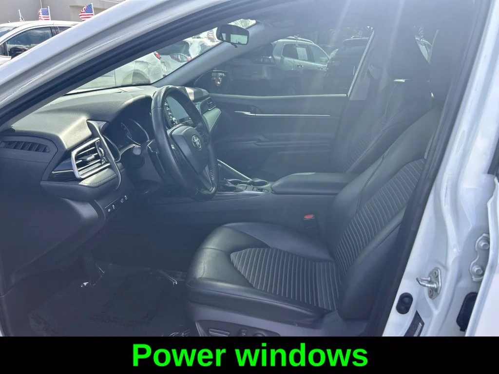 Used 2021 White Toyota SE Nightshade image 11