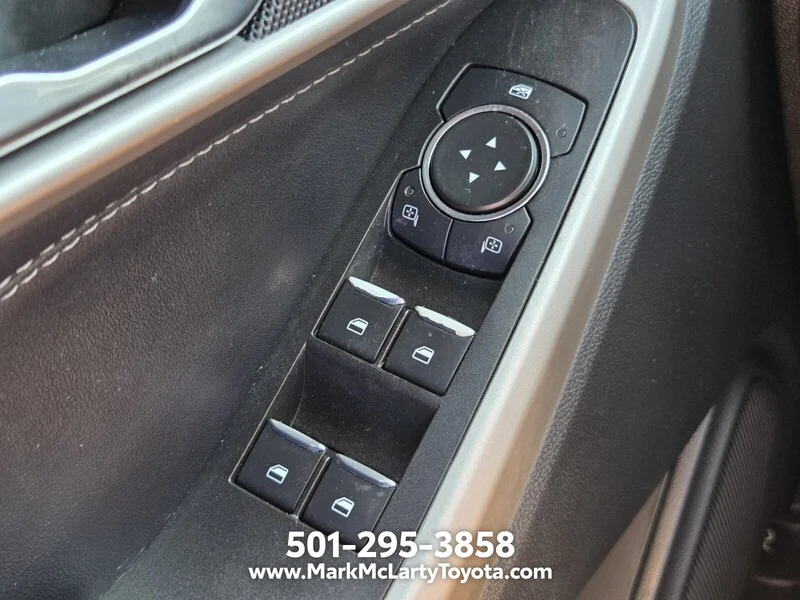 Used 2022 Black Metallic FORD XLT RWD image 25