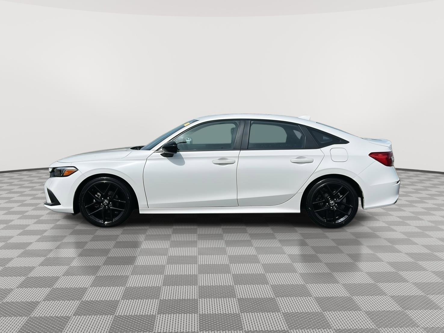 Certified Used 2024 Platinum White Pearl Honda 2.0L 4D SPORT image 25