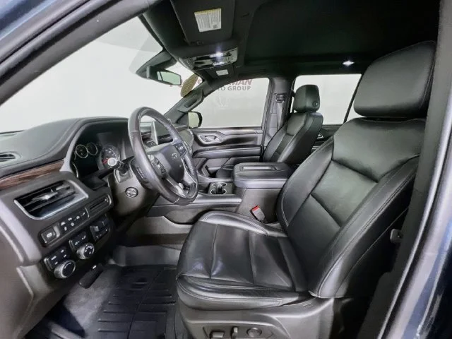 Used 2021 Gray Chevrolet Z71 image 10