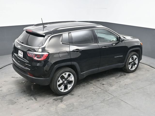 Used 2018 Black Jeep Limited image 31
