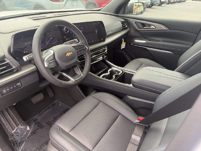 2027 Chevrolet Traverse LT - Photo 26