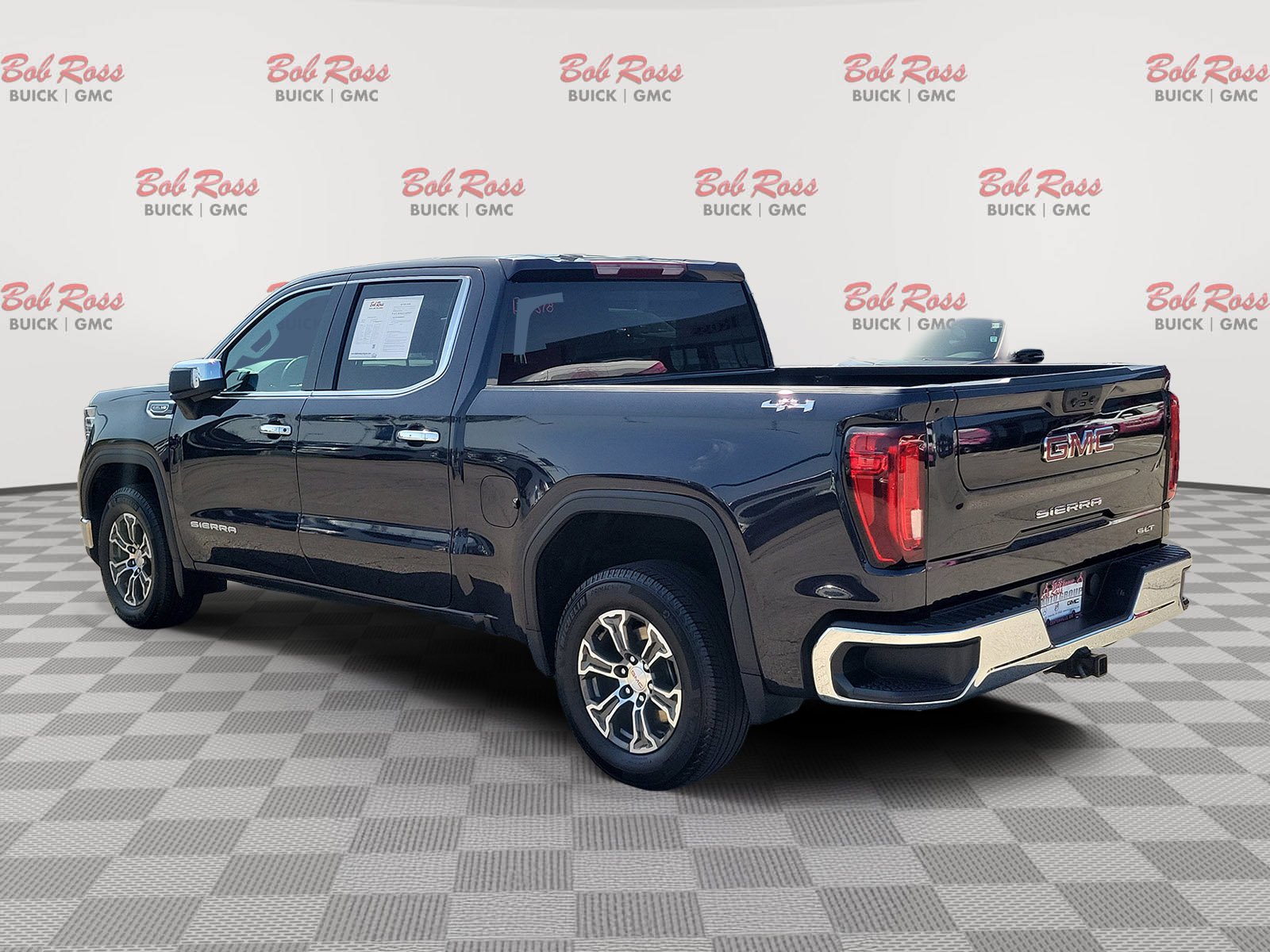 Used 2025 Titanium Rush Metallic GMC SLT image 3