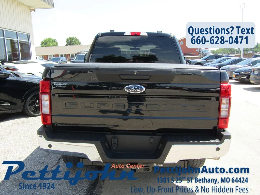 Used 2022 Black Metallic Ford XLT image 4
