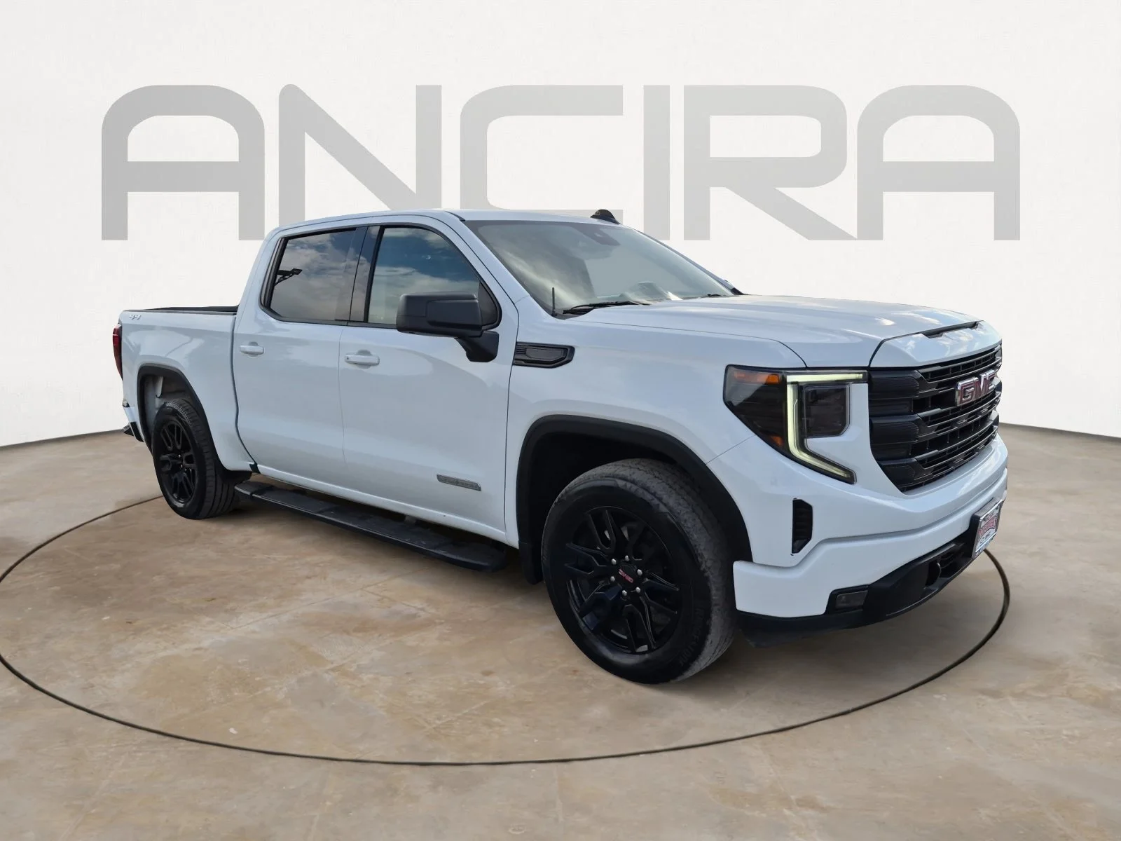 Used 2022 Summit White GMC Elevation image 5
