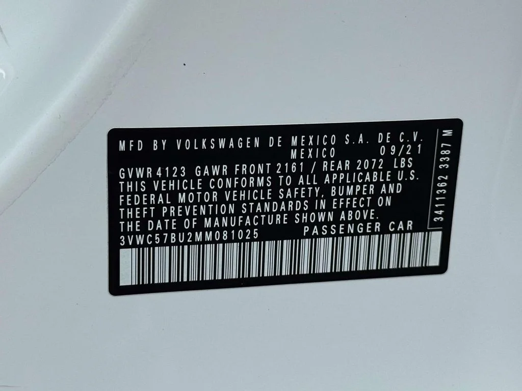 Used 2021 White Volkswagen 1.4T SE image 30
