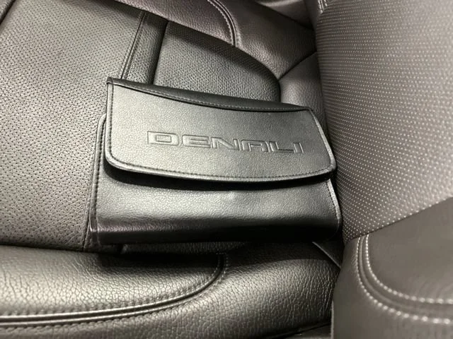 Used 2021 Black GMC Denali image 37