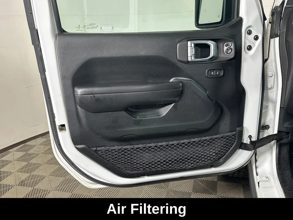Used 2020 White Jeep Unlimited Sport image 15