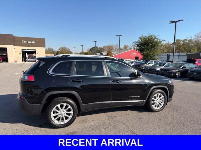 Used 2019 Diamond Black Jeep Latitude image 24