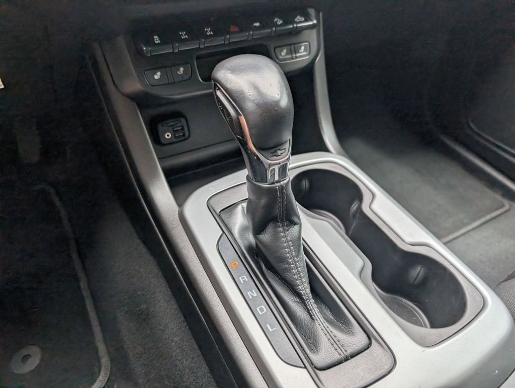 Used 2022  Chevrolet ZR2 image 13