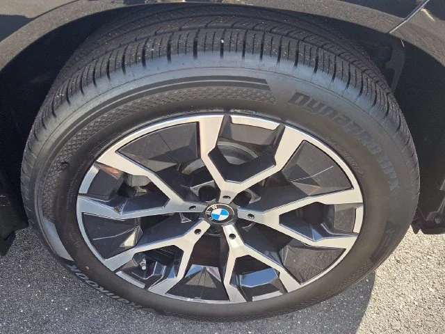 Used 2026 Black Sapphire Metallic BMW 30 xDrive image 8