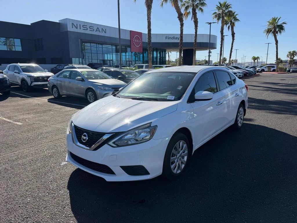 2016 Nissan Sentra SV CVT's photo