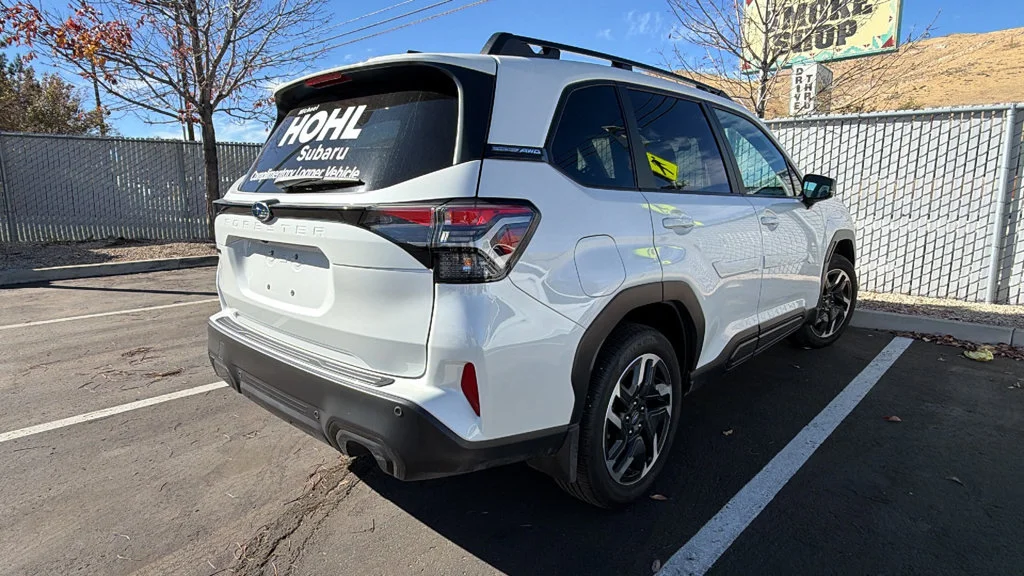 Used 2026 Crystal White Pearl Subaru Limited image 2