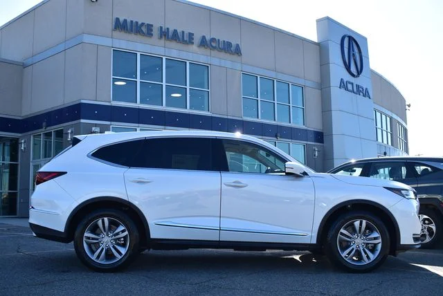 New 2026 Platinum White Pearl Acura Base image 4