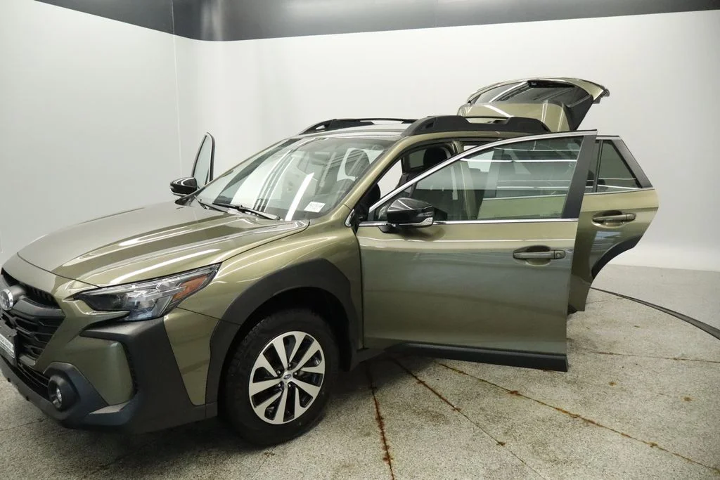 Certified Used 2025 Green Subaru Premium image 22