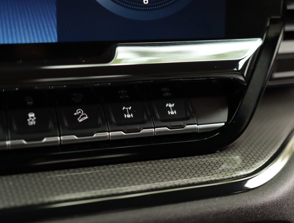 Used 2024 Dark Ash Metallic Chevrolet ZR2 image 18