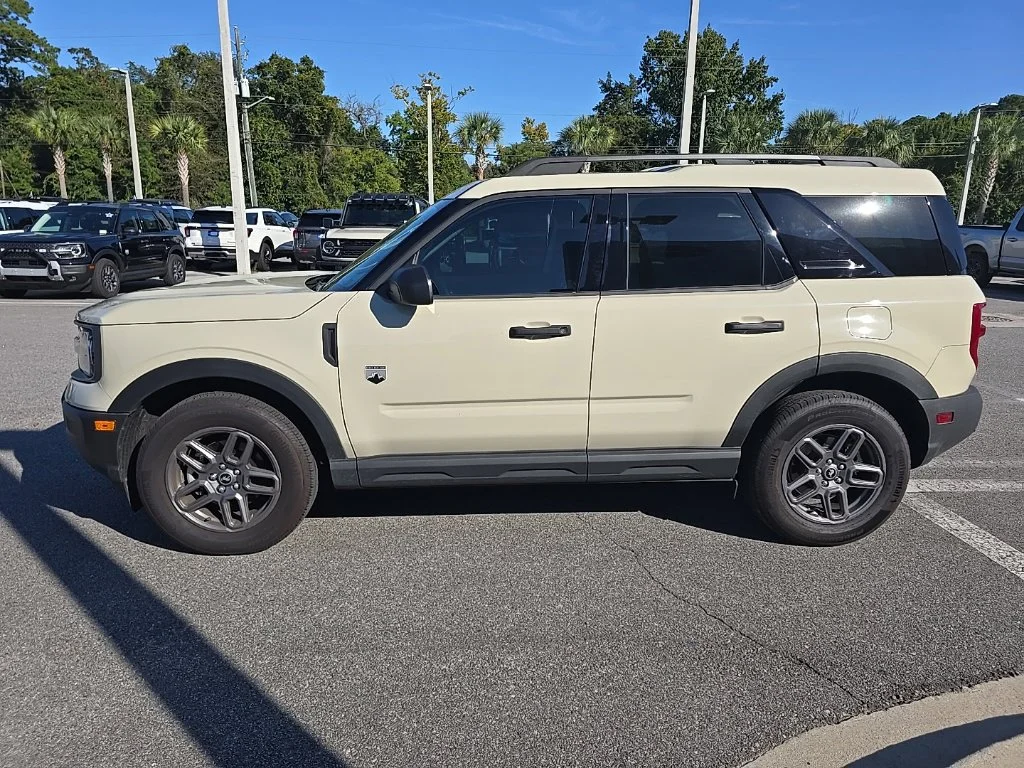 Used 2025 Beige Ford Big Bend image 4