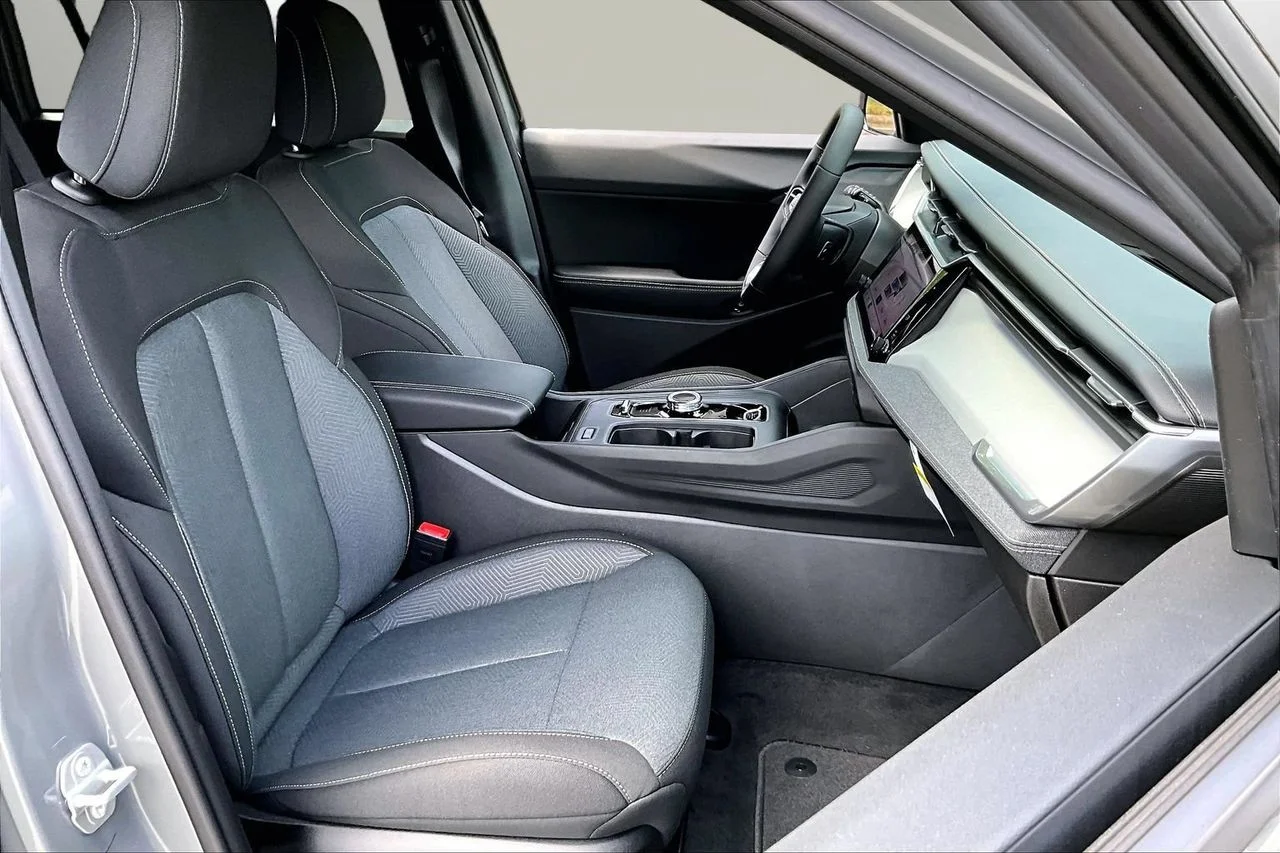 New 2026 Sting-Gray Clearcoat Jeep Laredo image 19