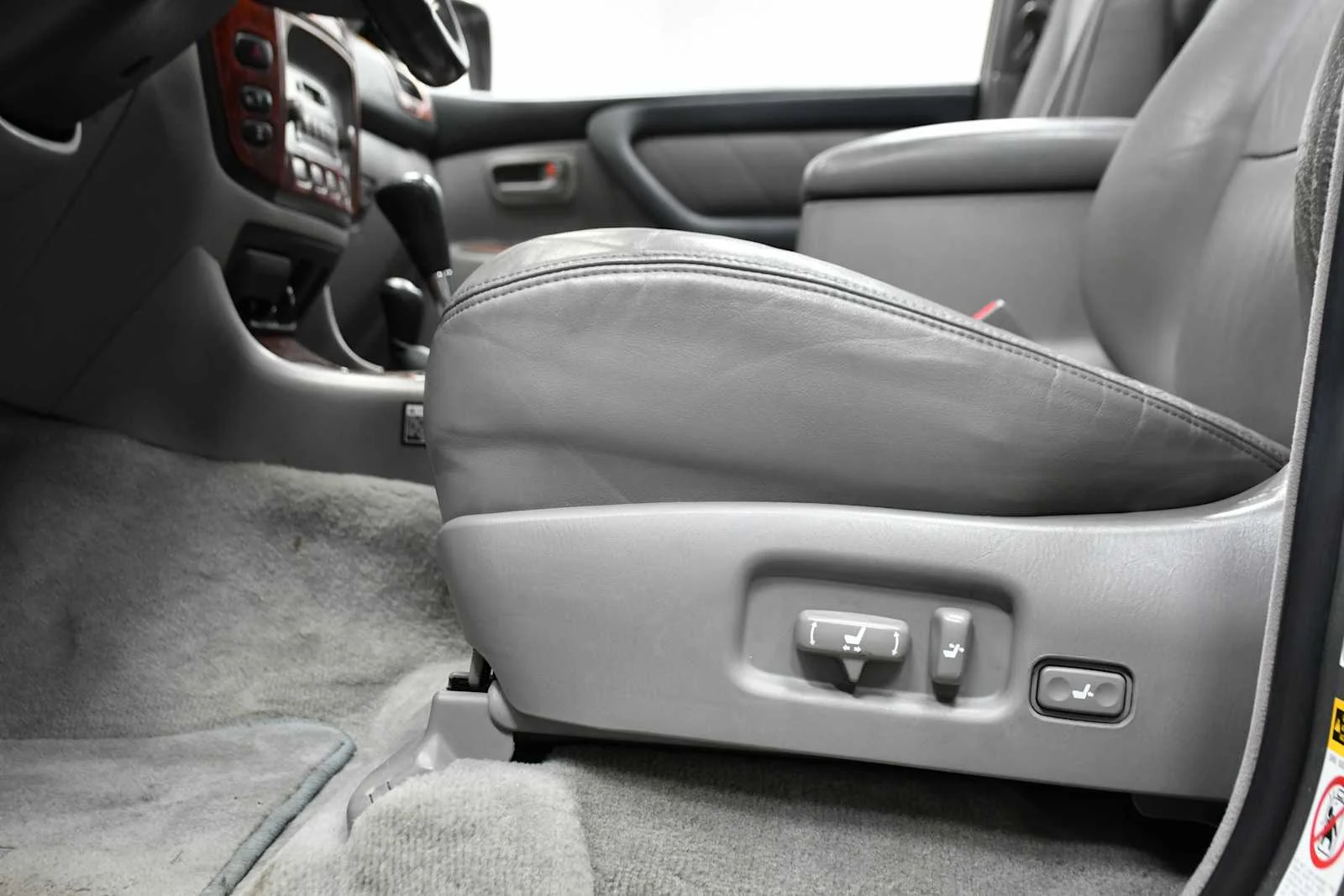 Used 2006 Thunder Cloud Metallic Toyota  image 14
