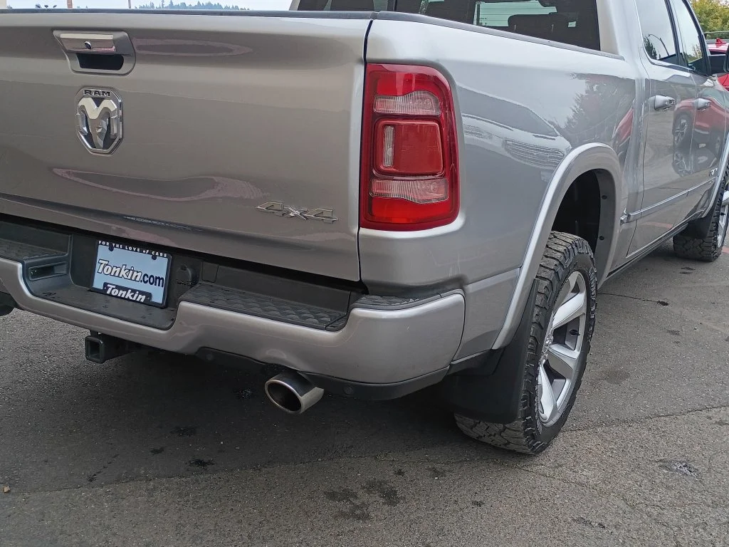 Used 2022 Billet Silver Metallic Clearcoat Ram Limited image 5