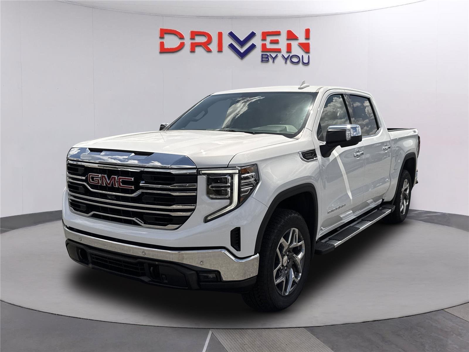 New 2026 Summit White GMC SLT image 8