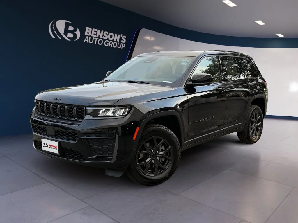 New 2027 Black Jeep Laredo Altitude image 1