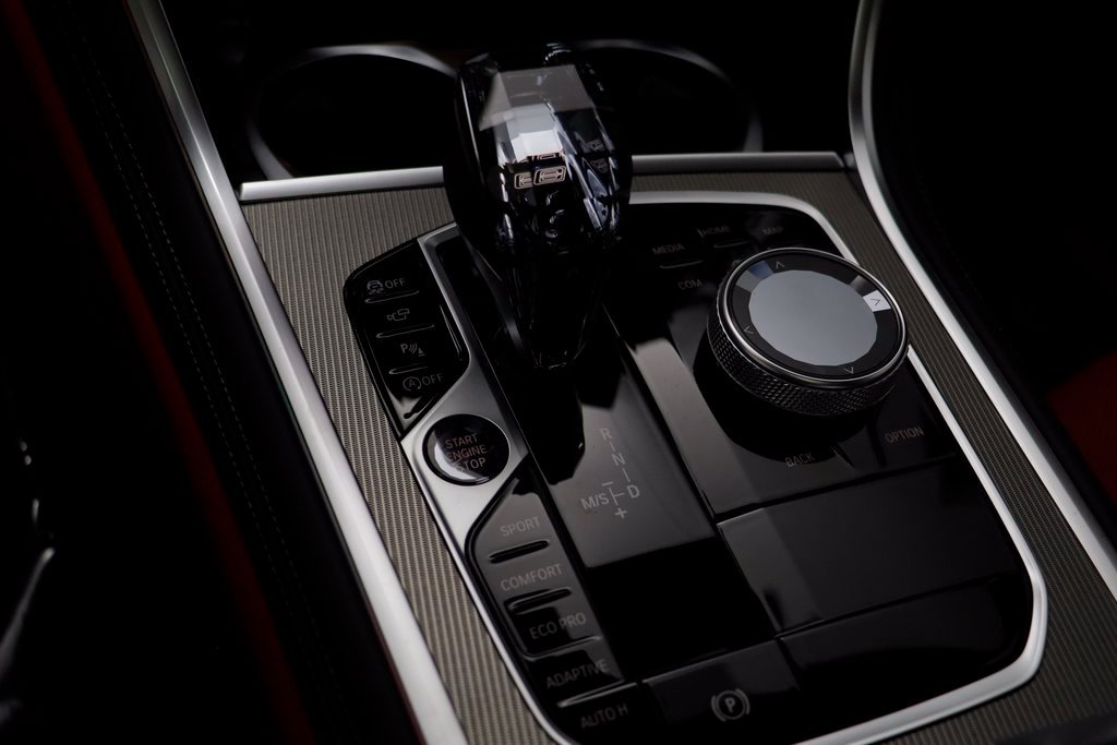 2026 BMW 8 Series 840i - Photo 11