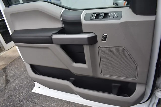 Used 2020 White Ford XLT image 30