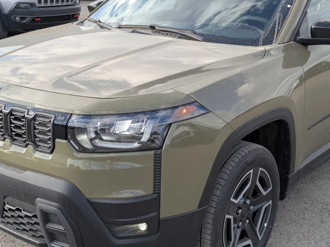 New 2026 41 Jeep Laredo - - 4x4 - Mopar Interior Protection Pkg - Compact Spare Tire & More! image 10