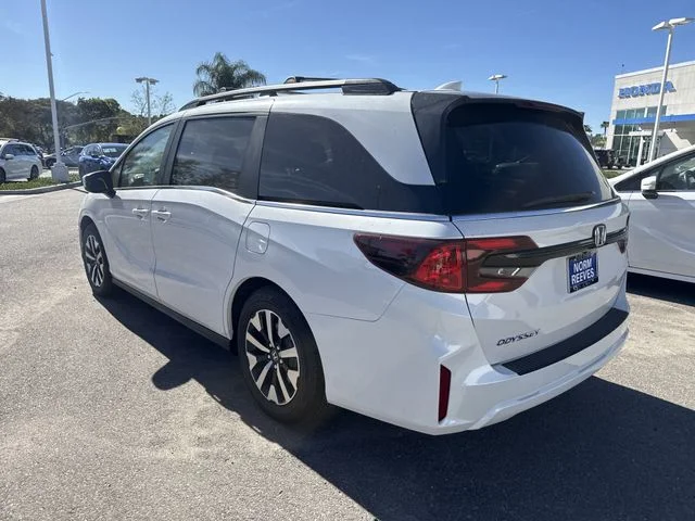 2026 Honda Odyssey EX-L - Photo 4