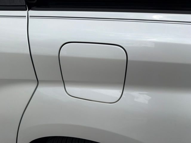 Used 2021 White Toyota XLE image 16